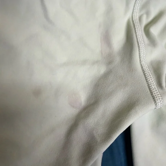 Lululemon Athletica Cream Bike Shorts - Picture 3 of 4